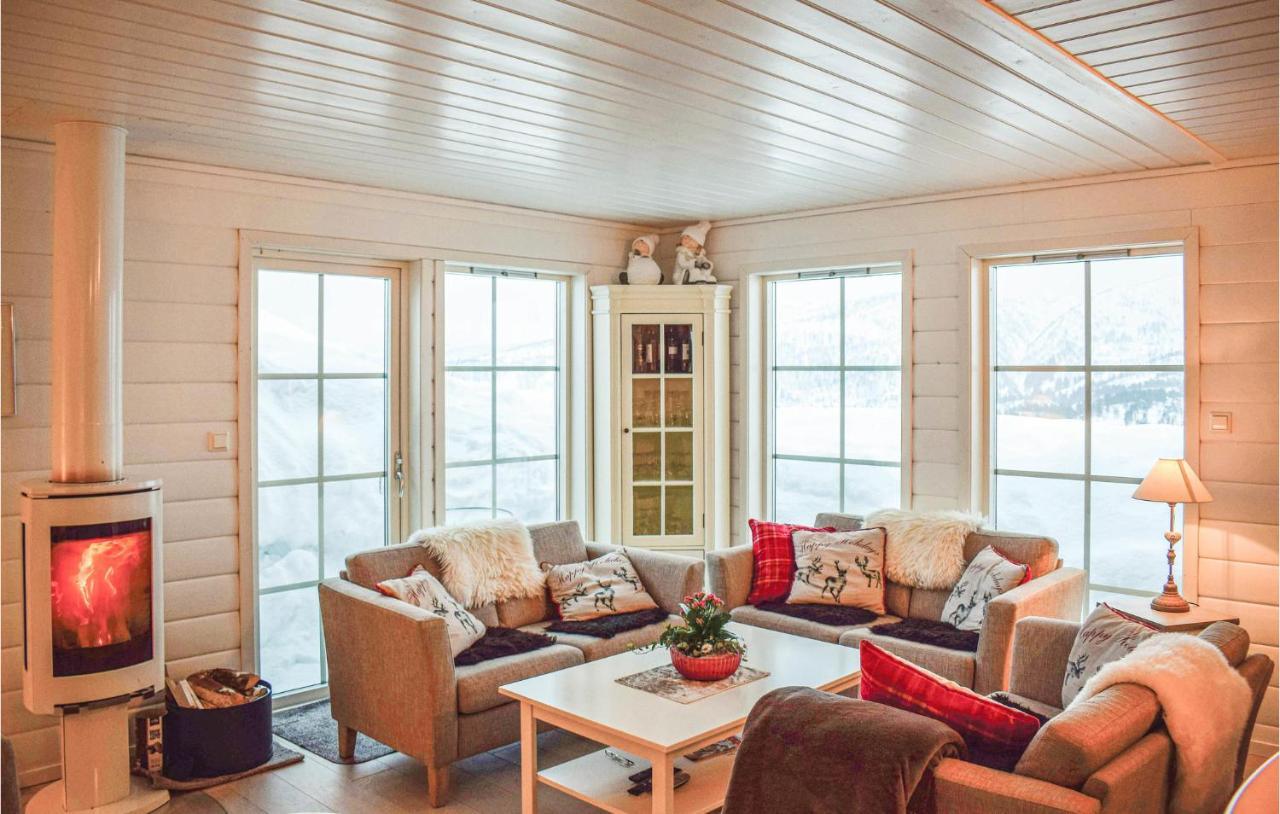 5 Bedroom Cozy Home In Norheimsund Eksteriør bilde