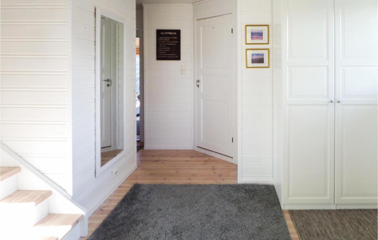 5 Bedroom Cozy Home In Norheimsund Eksteriør bilde
